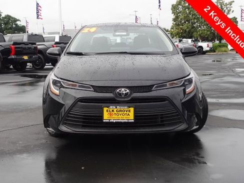 Certified 2024 Toyota Corolla LE image 3