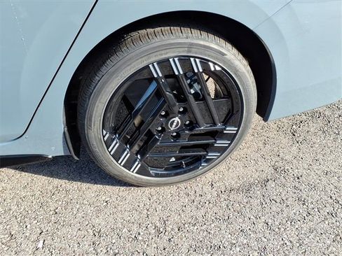 New 2026 Nissan Sentra SR image 4