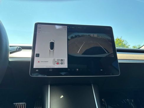 Used 2020 Tesla Model 3 Long Range AWD/4WD image 18