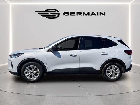 Used 2025 Ford Escape Active FWD image 5