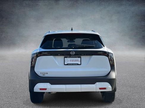 New 2026 Nissan Kicks SV image 3