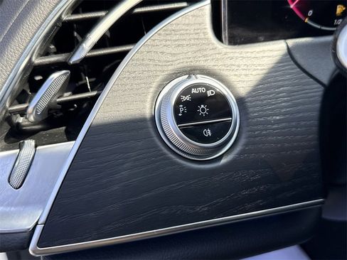 Certified 2025 Mercedes-Benz E 350 4MATIC Sedan image 27