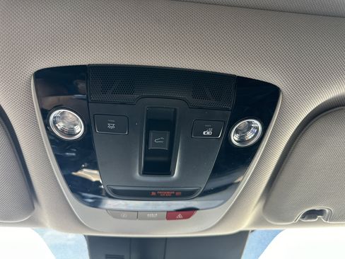 Used 2023 Kia Sorento S w/ Panoramic Sunroof Package AWD/4WD image 21
