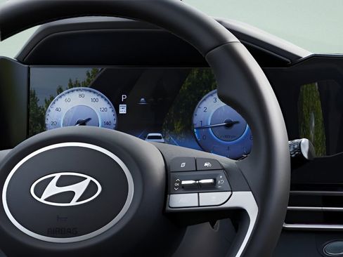 New 2026 Hyundai Elantra Limited FWD image 12