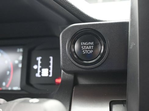 Used 2024 Toyota Tacoma SR5 RWD image 31