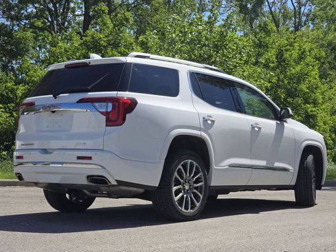 Used 2023 GMC Acadia Denali AWD/4WD image 16