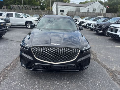 Used 2024 Genesis GV70 3.5T Sport AWD/4WD image 3