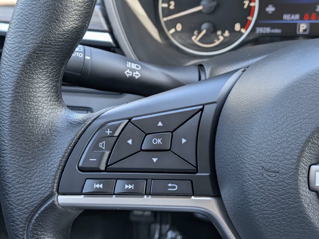 Used 2026 Nissan Altima 2.5 SV FWD image 21