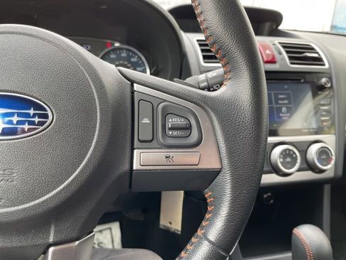 Used 2017 Subaru Crosstrek 2.0i Premium image 20