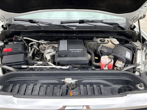 Used 2021 GMC Sierra 1500 SLE w/ Driver Alert Package II AWD/4WD image 9