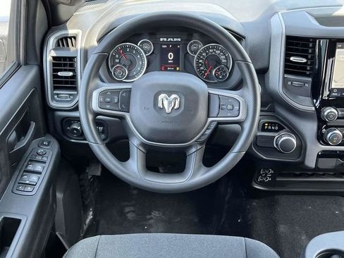 Used 2024 RAM 2500 Tradesman w/ Chrome Appearance Group image 15