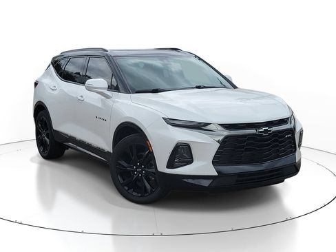 Used 2022 Chevrolet Blazer RS w/ Enhanced Convenience Package FWD image 1