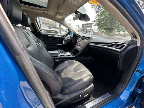 Used 2020 Ford Fusion Titanium AWD/4WD image 26
