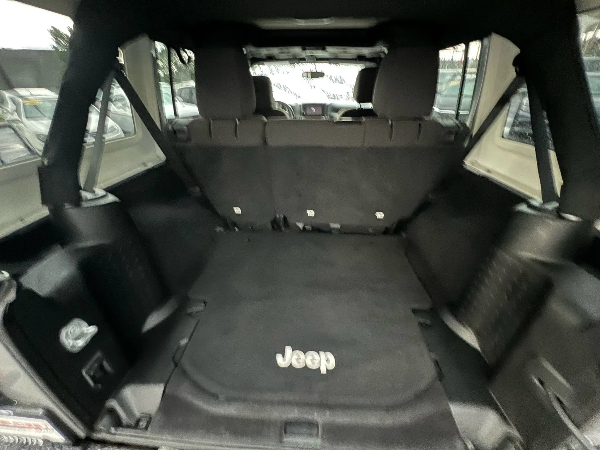 Used 2014 Jeep Wrangler Unlimited Sport w/ Quick Order Package 24S AWD/4WD image 34