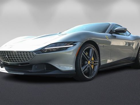 Certified 2021 Ferrari Roma image 7