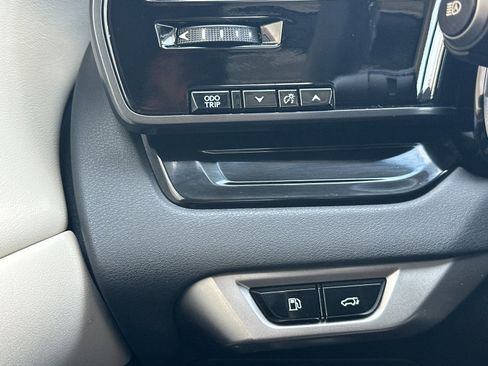 Used 2024 Lexus RX 350 FWD w/ Technology Package image 32