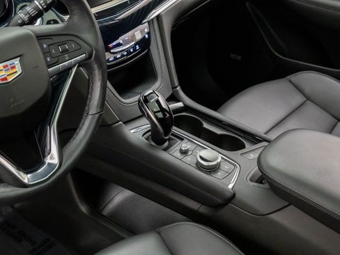 Certified 2024 Cadillac XT6 Premium Luxury w/ LPO, Floor Liner Package image 13