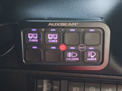 Used 2025 Toyota Tundra SR w/ SR Tow Package AWD/4WD image 8