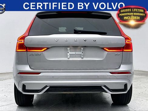 Used 2023 Volvo XC60 B5 Ultimate w/ Climate Package FWD image 7