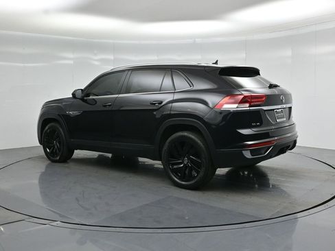Used 2023 Volkswagen Atlas Cross Sport SE w/ Black Wheel Package AWD/4WD image 6
