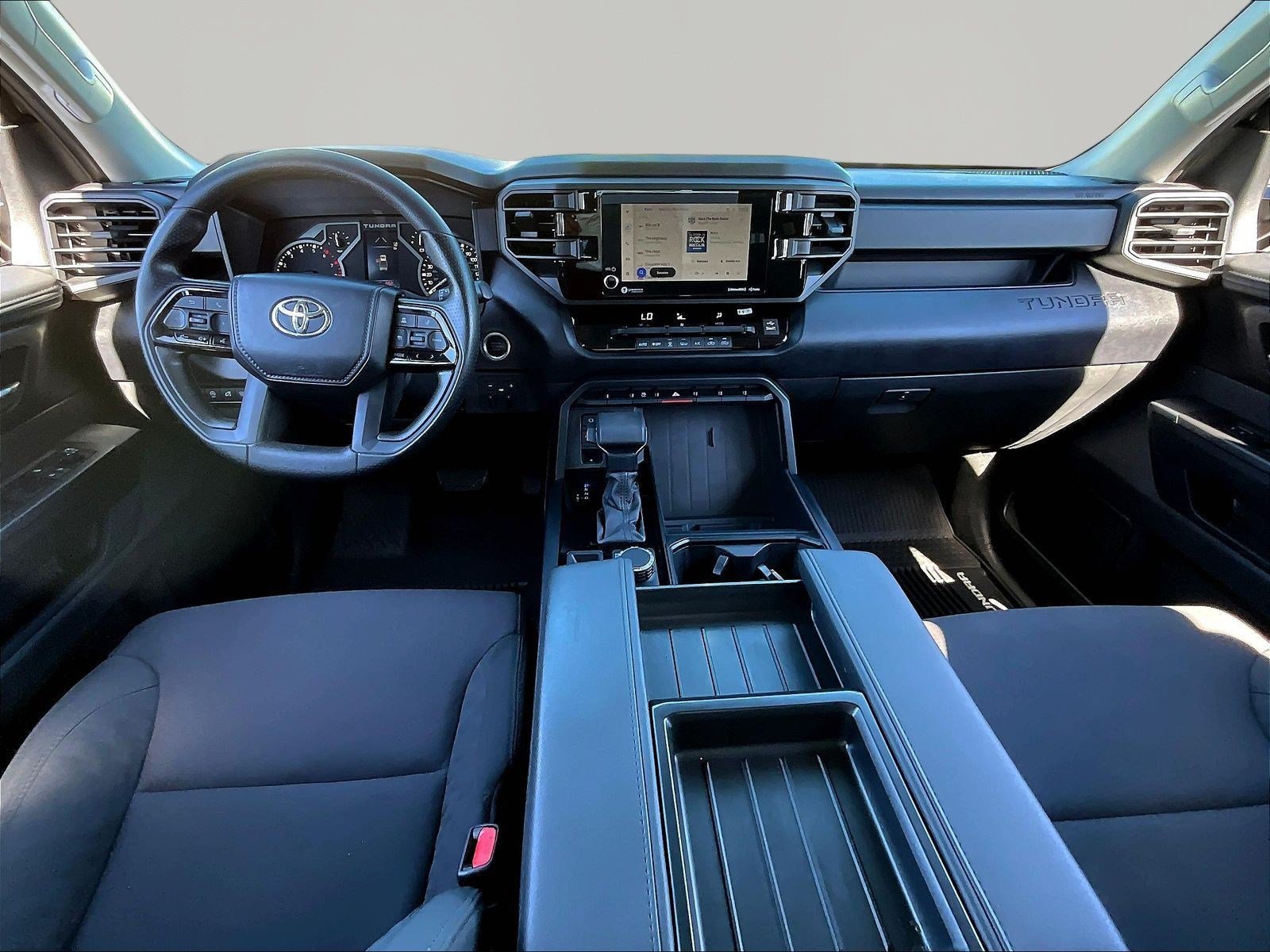 Used 2023 Toyota Tundra SR5 w/ SR5 Convenience Package AWD/4WD image 8