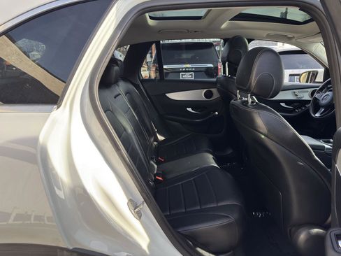 Used 2019 Mercedes-Benz GLC 300 image 31