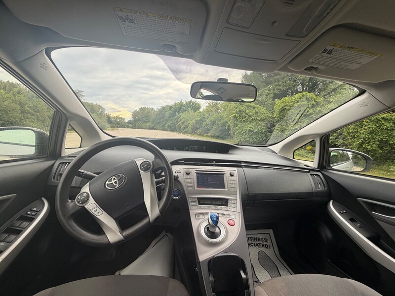 Used 2013 Toyota Prius Two FWD image 10