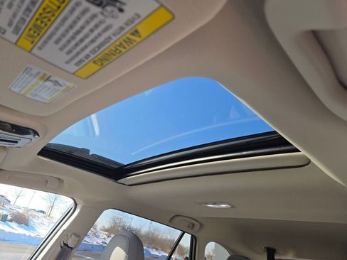 Certified 2025 Subaru Outback Premium w/ Popular Package #1A image 24