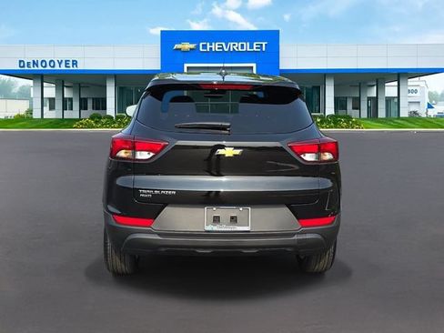 New 2026 Chevrolet TrailBlazer LS w/ LS Convenience Package AWD/4WD image 7