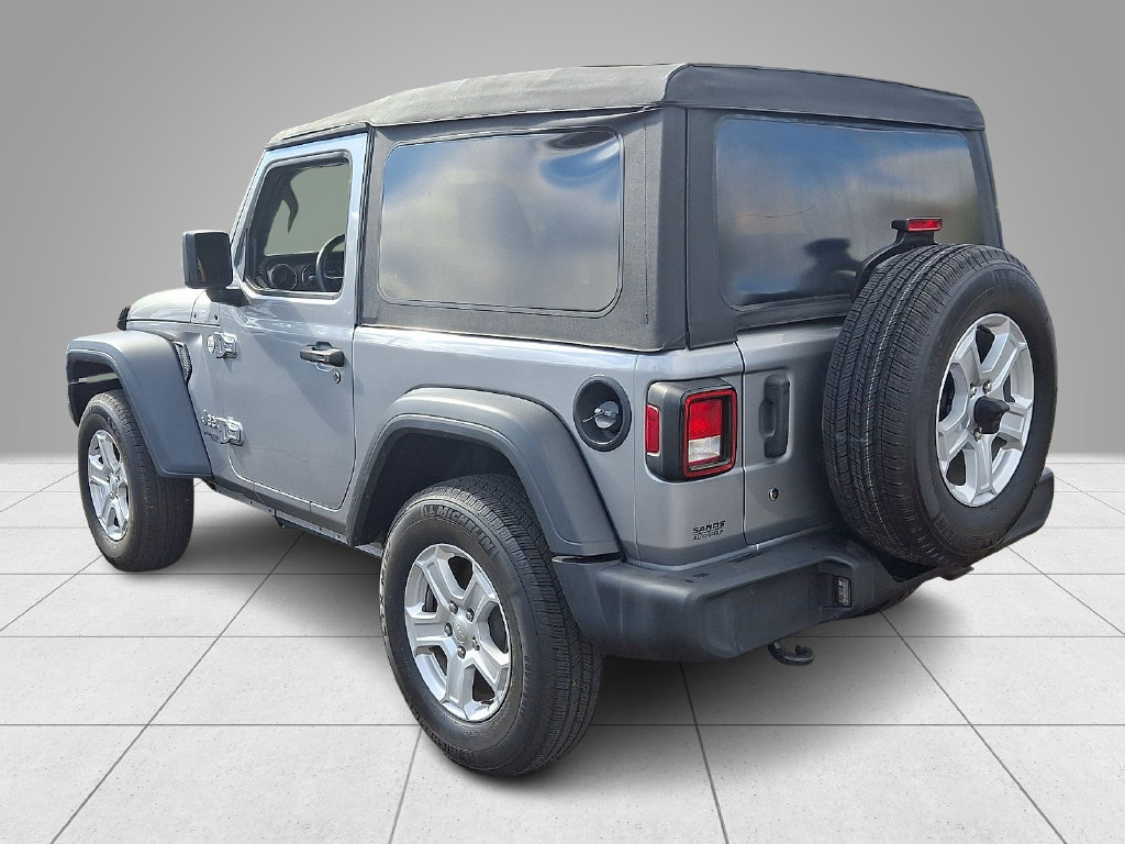 Used 2018 Jeep Wrangler Sport AWD/4WD image 7