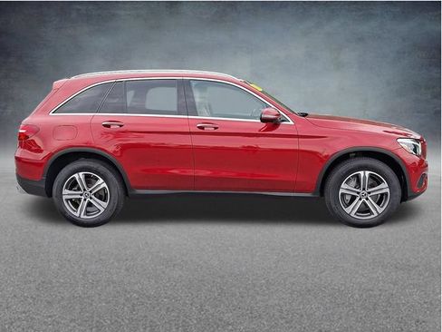 Used 2019 Mercedes-Benz GLC 300 4MATIC image 7