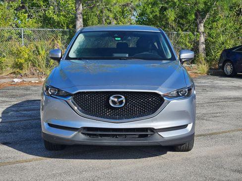 Used 2017 MAZDA CX-5 Touring FWD image 2