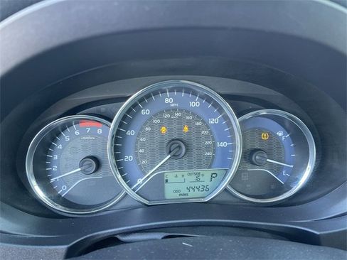 Used 2016 Toyota Corolla LE image 15