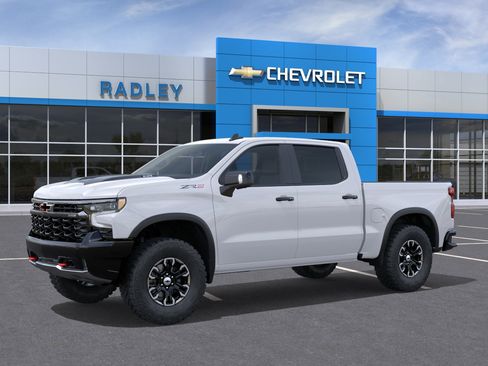 New 2026 Chevrolet Silverado 1500 ZR2 AWD/4WD image 2