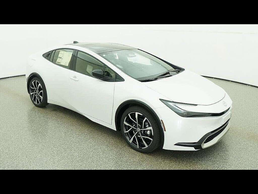 New 2026 Toyota Prius Plug-In Hybrid FWD image 96
