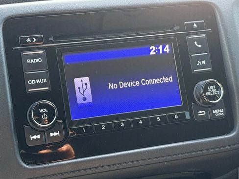 Used 2017 Honda HR-V LX image 26