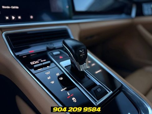 Used 2020 Porsche Panamera 4 AWD/4WD image 22