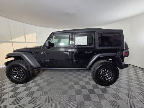 Certified 2025 Jeep Wrangler Unlimited Sport AWD/4WD image 9