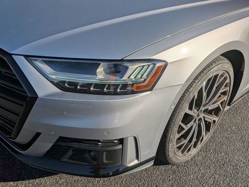 Used 2021 Audi A8 L 4.0T w/ Executive Plus Package image 11