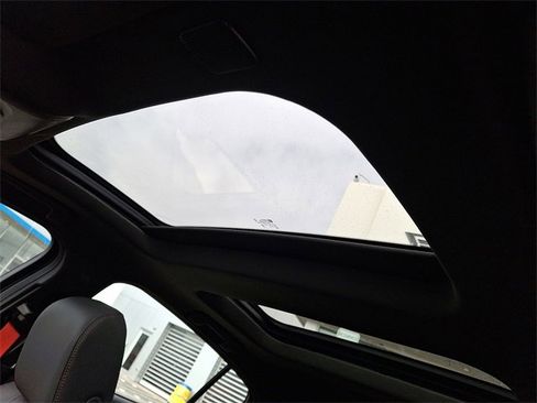 New 2026 Cadillac CT5 V image 9