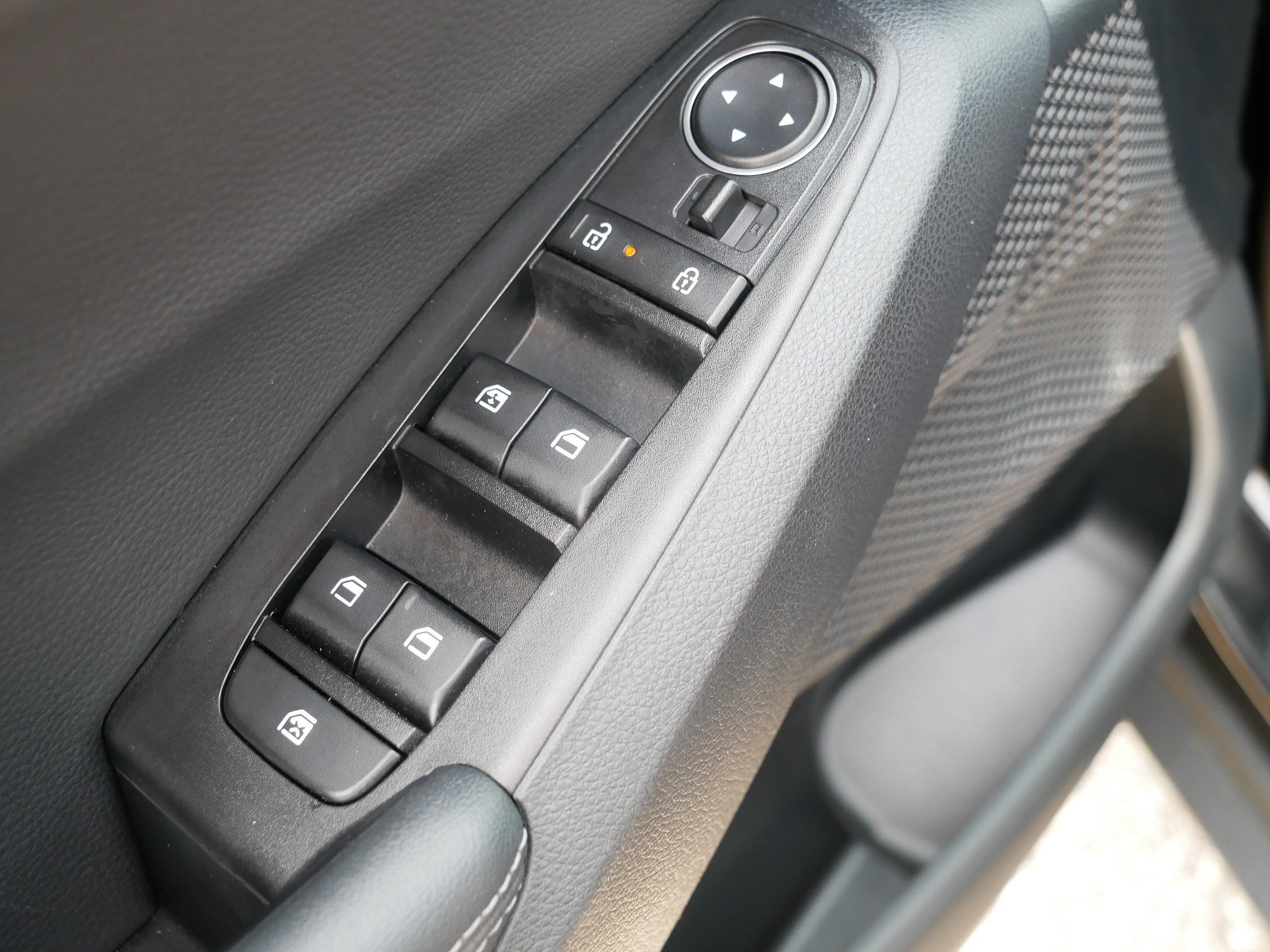 Certified 2026 Kia Seltos S AWD/4WD image 19