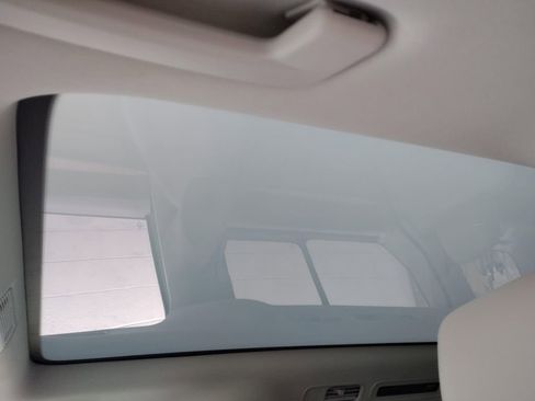 New 2025 Volkswagen ID. Buzz Pro S Plus image 23