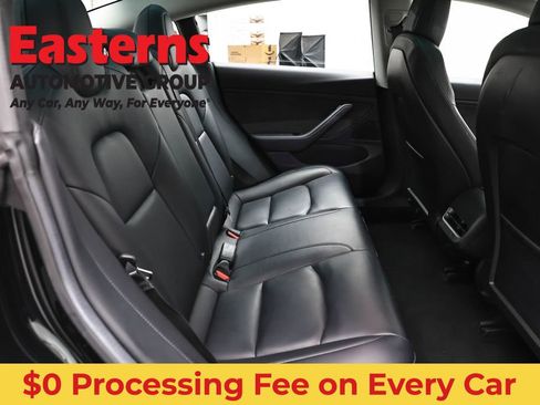 Used 2018 Tesla Model 3 RWD image 17