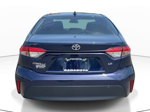 Used 2025 Toyota Corolla LE FWD image 5