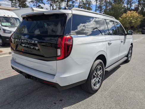 Certified 2025 Ford Expedition Max Active image 5