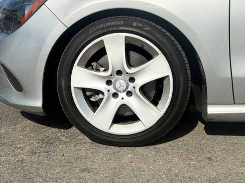 Used 2018 Mercedes-Benz CLA 250 image 8