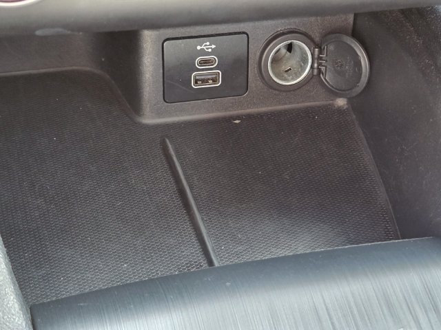 Used 2024 Ford Escape ST-Line AWD/4WD image 26
