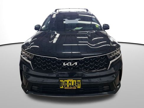 Used 2023 Kia Sorento EX image 9