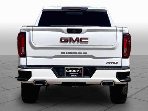 Used 2021 GMC Sierra 1500 AT4 w/ AT4 Preferred Package AWD/4WD image 5