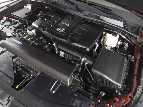 Used 2024 Nissan Armada Platinum w/ Captain's Chairs Package image 22